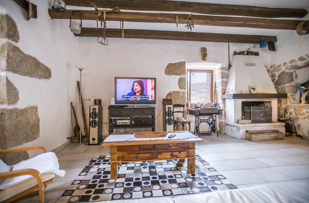 Apartments Villa Kras Krk マリンスカ エクステリア 写真