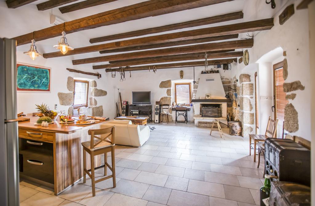 Apartments Villa Kras Krk マリンスカ エクステリア 写真