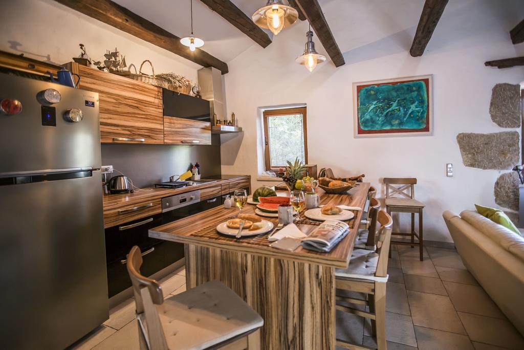 Apartments Villa Kras Krk マリンスカ エクステリア 写真